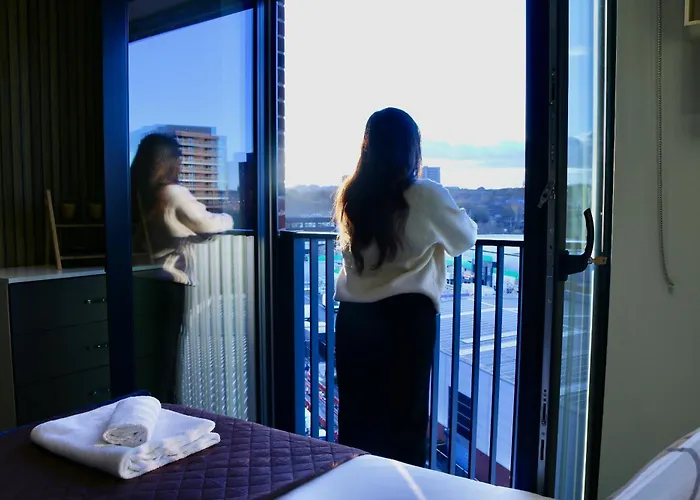 Springwell Suite - City Centre - Balcony & Pool Table - 3 Bed